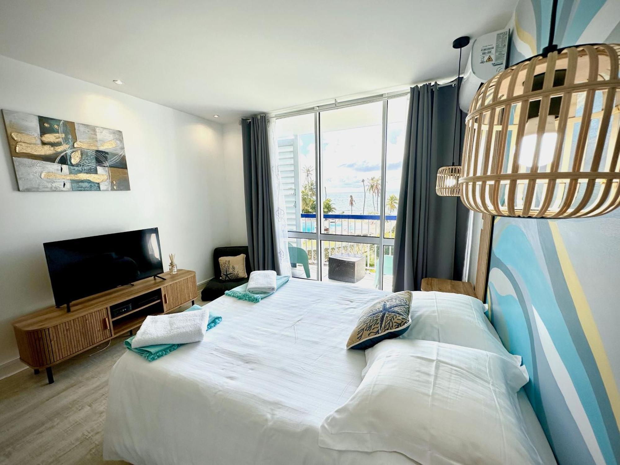 Soleiade Le Gosier - Acces Plage Экстерьер фото